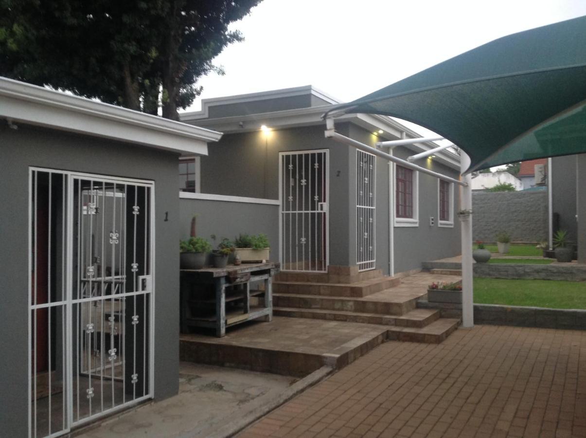 Apartamento Fancy Pansy Germiston Exterior foto